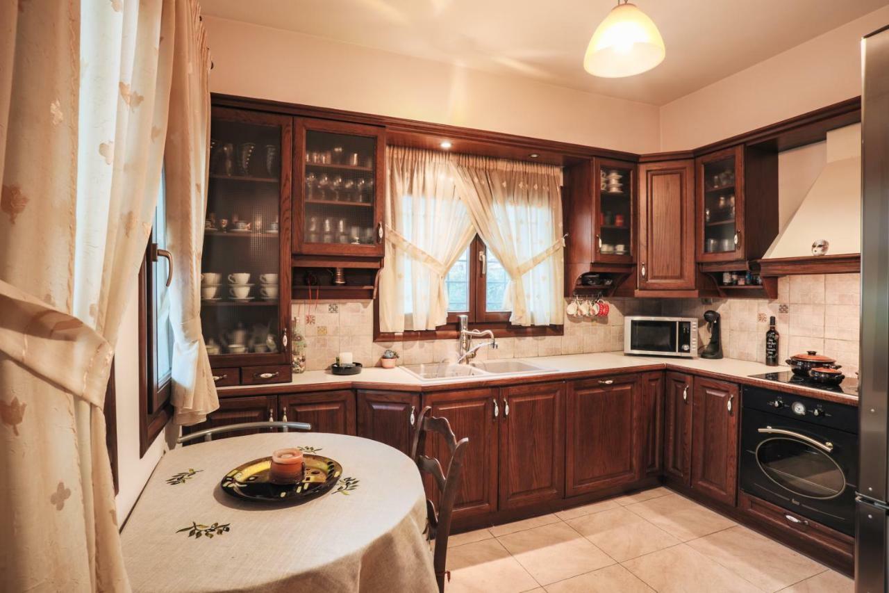 Traditional Maisonette In Pelion Volos Bagian luar foto